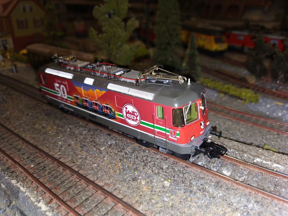 Märklin 37351 E-Lok Re 4/4 II SBB 50 Jahre LGB Digital mfx (Gebraucht