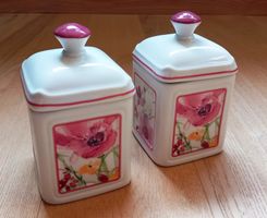 2 Vorratsdosen Porzellan Villeroy & Boch mit Blumenmotiv