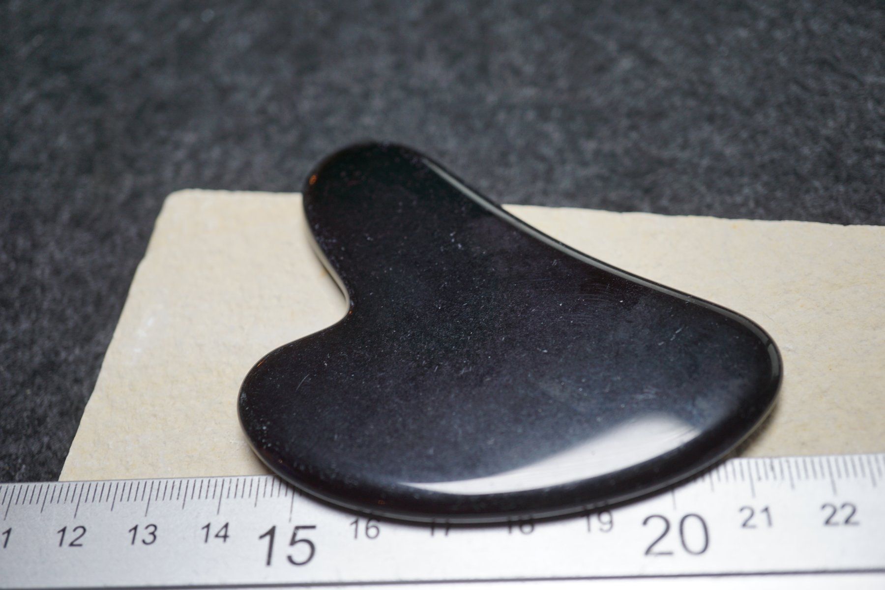Minerali & Pietre curative: Gua Sha Massage-Stein Obsidian inkl porto – Nuovo e nell'imballaggio originale da Eschenbach SG venduto da topstone 2