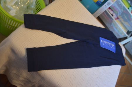 TAILLE 104 - LEGGING NEU (PRIX FR 17.90)