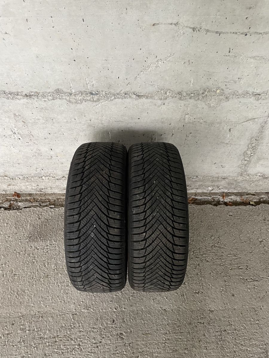 Pneumatici & Ruote complete: 2x 185/55 R15 82H – Usato da Einsiedeln venduto da V8840