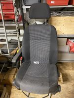 Mercedes Vito Fahrersitz Stoff Schwarz guter Zustand