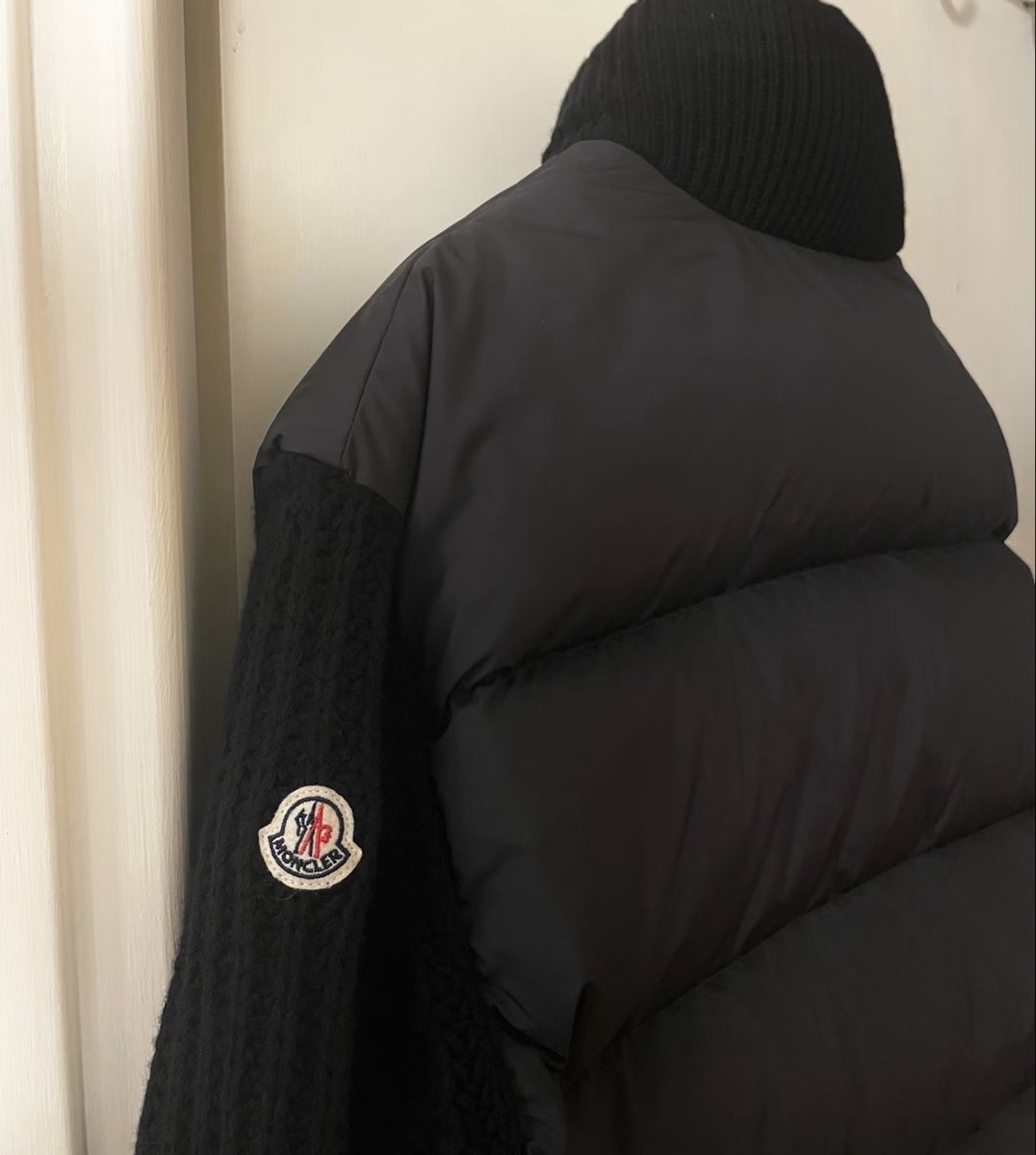 Moncler Giacche: Moncler Padded Knit Jacket - Size L - Excellent Condition – Nuovo (secondo la descrizione) da Dübendorf venduto da Lzz1224 9