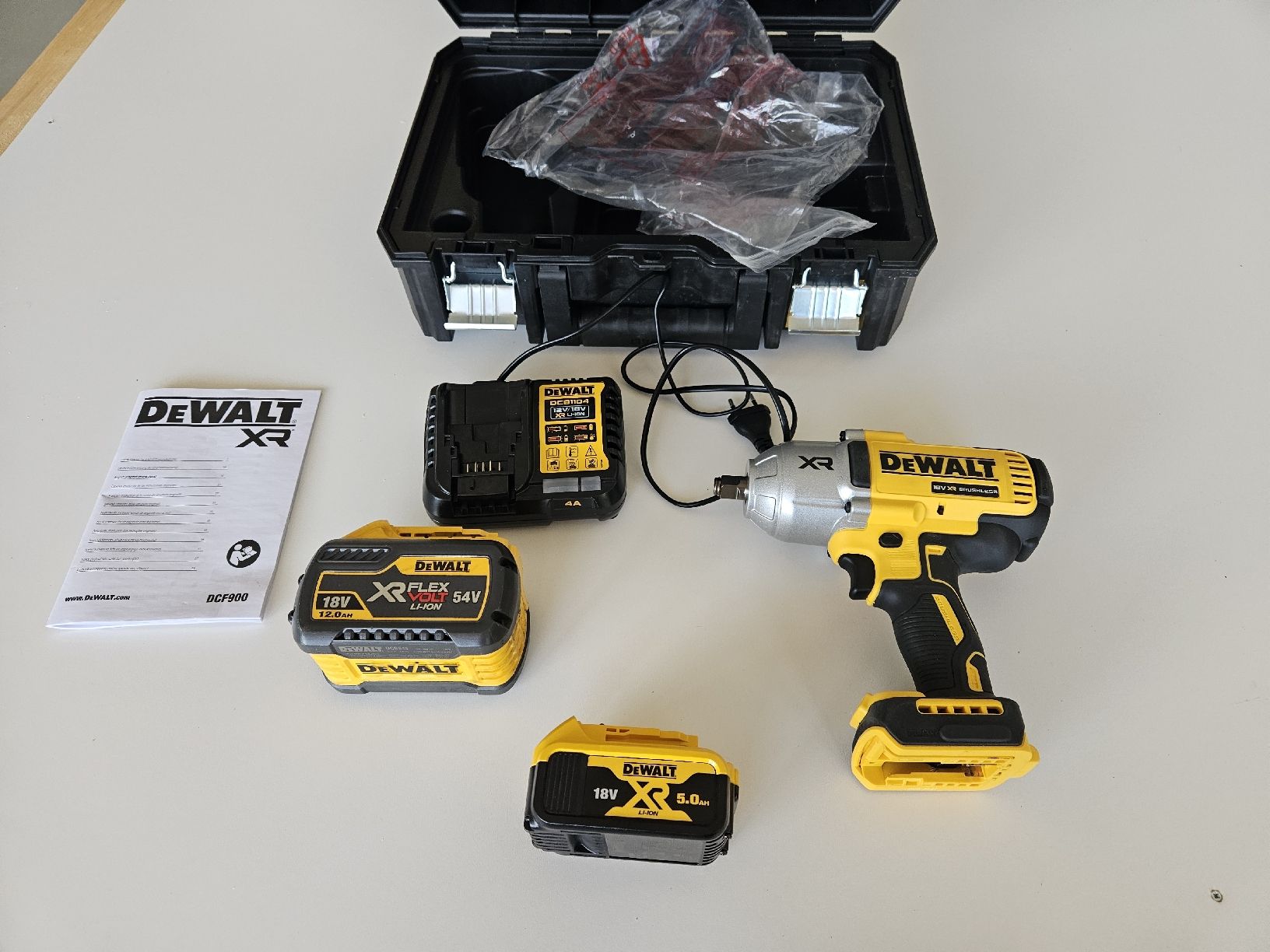 Dewalt Perceuses: Dewalt schlagmaschine DCF 900 NT – Neuf avec emballage d'origine à Regensdorf par Zem003 8