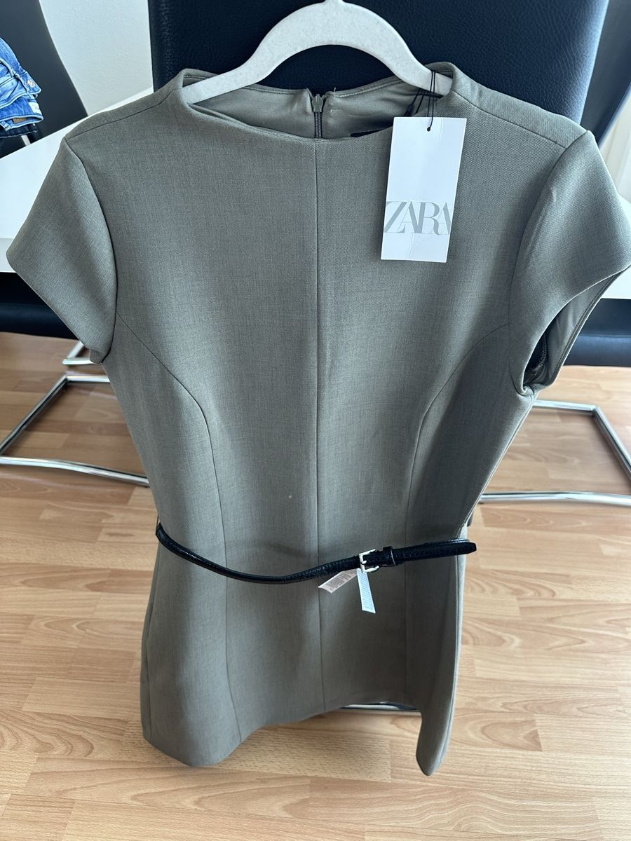 Zara Vestiti: Zara Kleid mit Etikett – Nuovo e nell'imballaggio originale da Winterthur venduto da Violeta_l