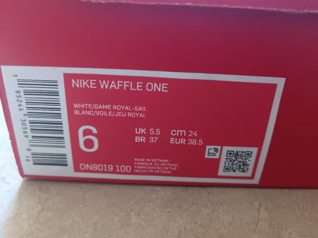 Scarpe da uomo: Nike Waffle One Sneakers size 39 – Usato da Glattbrugg venduto da cam_wsk9 2