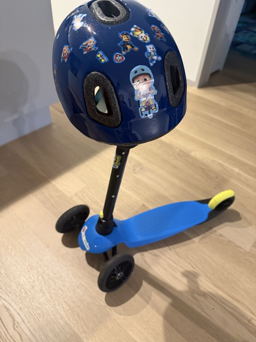 Caschi: Scooter & Helmet, Kids Fun Set! – Usato da Adliswil venduto da cla_9qpg