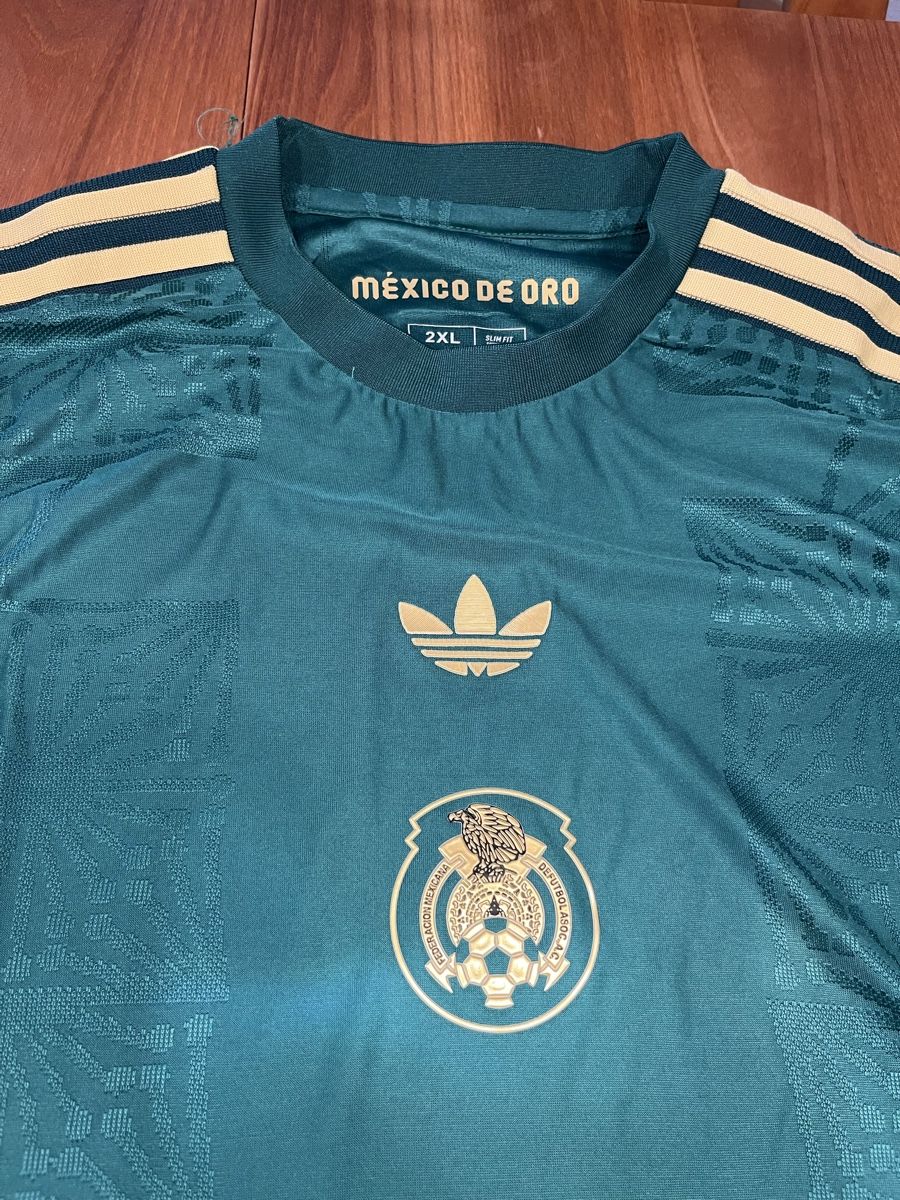Canottiere & Pantaloni: Mexiko Fussballtrikot – Usato da Besenbüren venduto da eri_j8j6 1