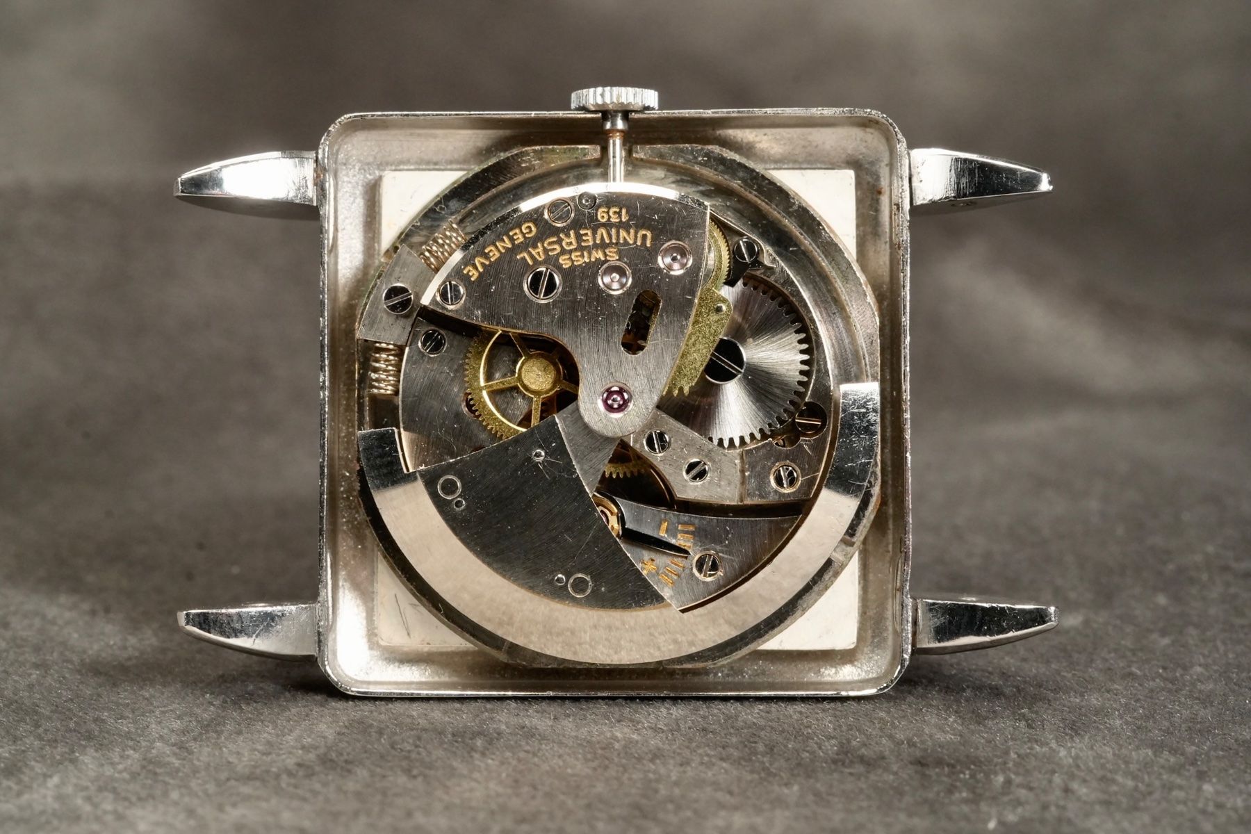 Universal Genève Orologi: Universal Geneve - Automatic Ref.20202 Cioccolatone Uhr – Usato da Morcote venduto da chronoservice 4