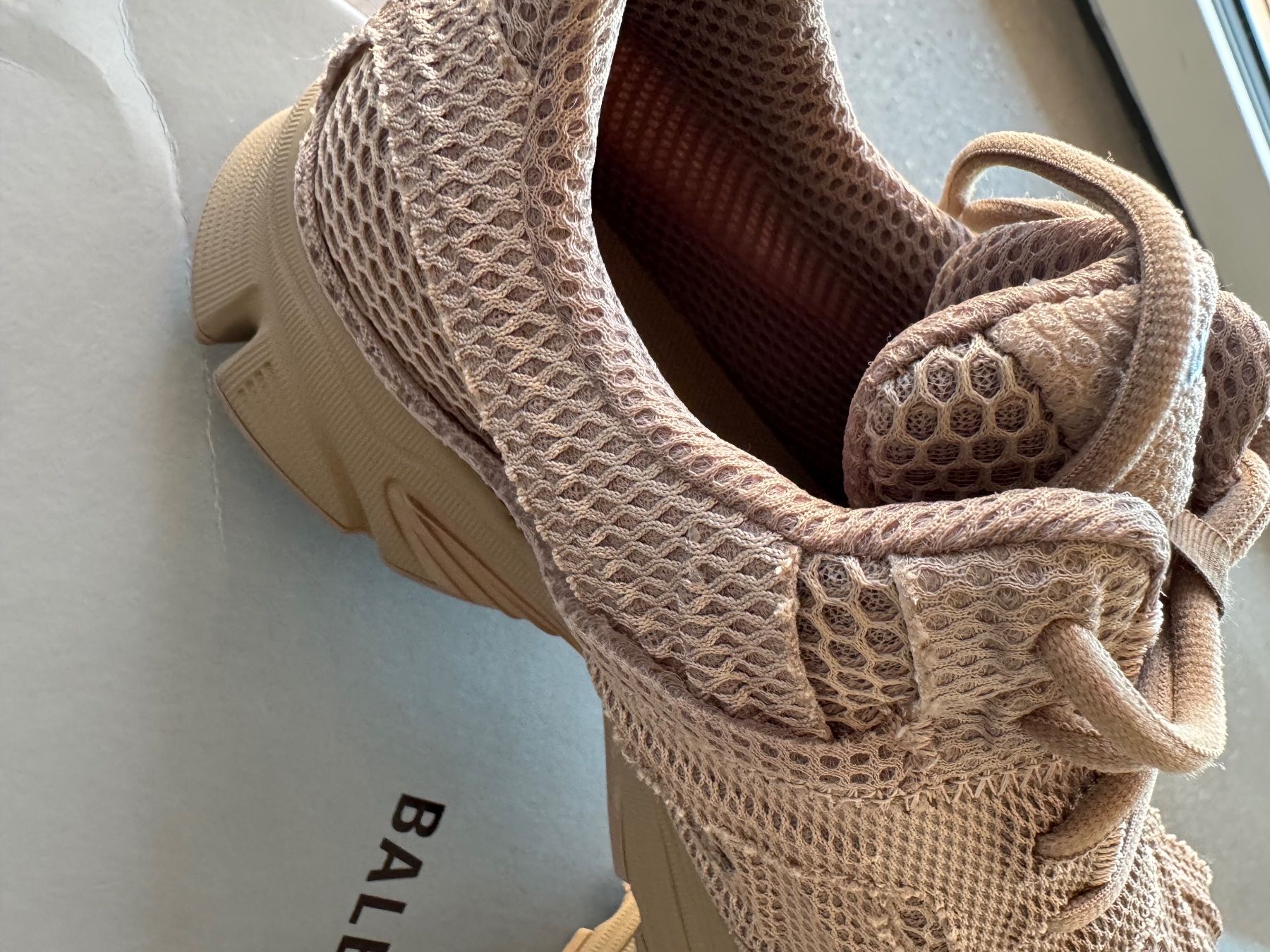 Balenciaga Scarpe da donna: Neue Sneaker von Balenciaga! – Nuovo e nell'imballaggio originale da Meilen venduto da Titiano 7