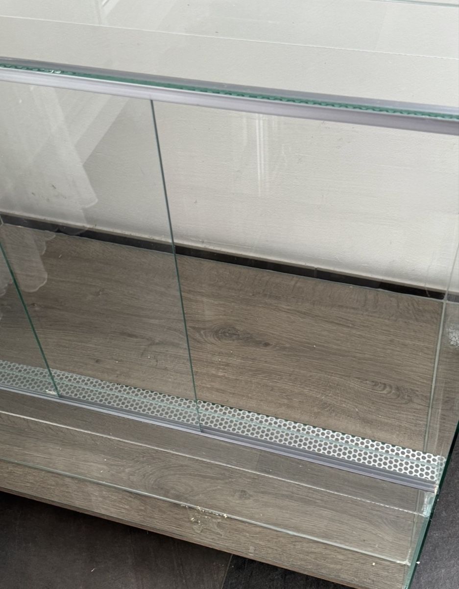 Terrario: Hamsterkäfig / Terrarium / Nagarium mit Schiebetüren – Usato da Wilen b. Wollerau venduto da Yeti17 1