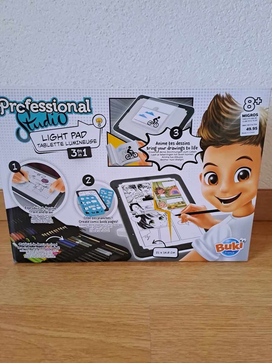Giocattoli: Professionelles Zeichenstudio: Lichtpad 3 in 1, ab 8 J. – Nuovo e nell'imballaggio originale da Bottenwil venduto da Guguseli014