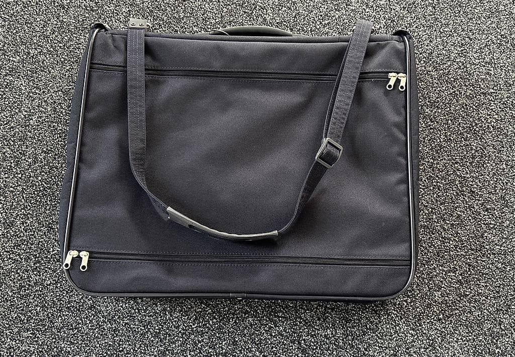 Samsonite Borse: Samsonite Anzugtasche Kleidersack Reisetasche – Usato da Güttingen venduto da Tg_135367 1