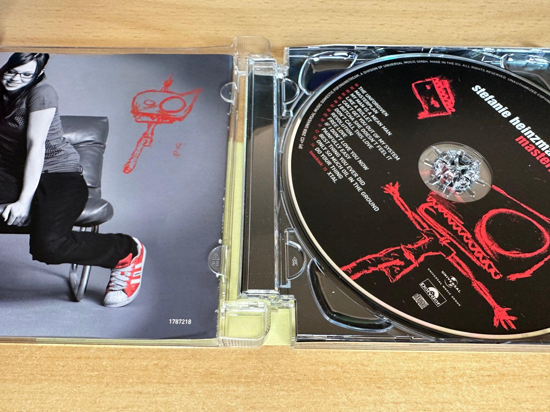 CDs: V1 Stefanie Heinzmann – Masterplan – Gebraucht aus Rikon im Tösstal von Alpenmutz 2