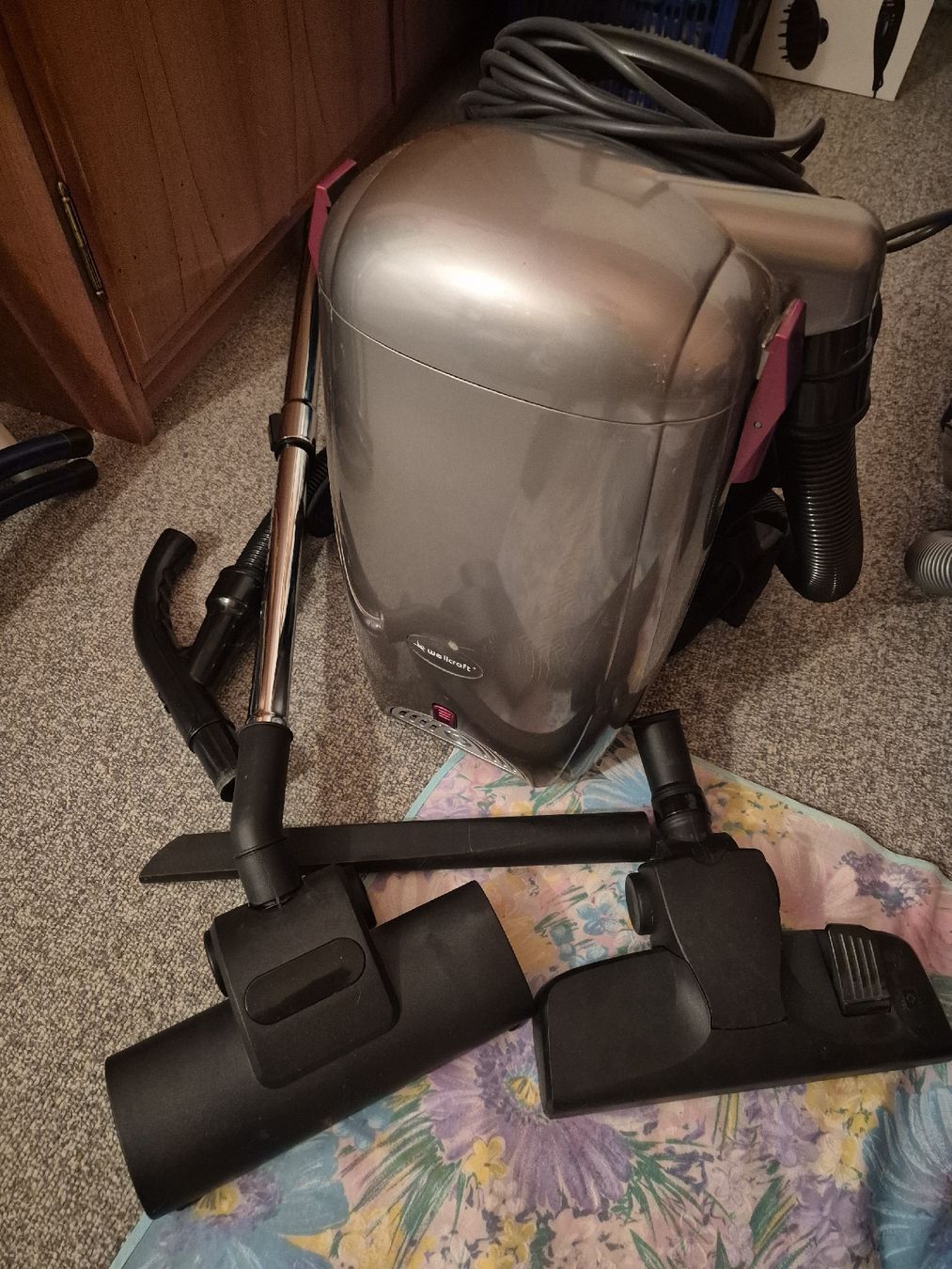 Wellcraft Aspirapolveri & Accessori: Rückenstaubsauger – Usato da Stettlen venduto da Waldwichtel 2