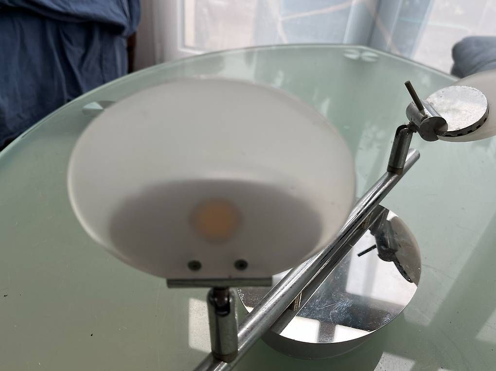 Lampade: Zwei Doppelleuchten LED – Usato da Bargen/BE venduto da jimmy9207 3