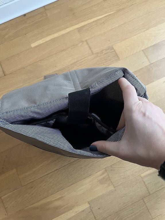 Zaini: Johnny Urban Tagesrucksack – Usato da Zug venduto da sim_lk2n 1