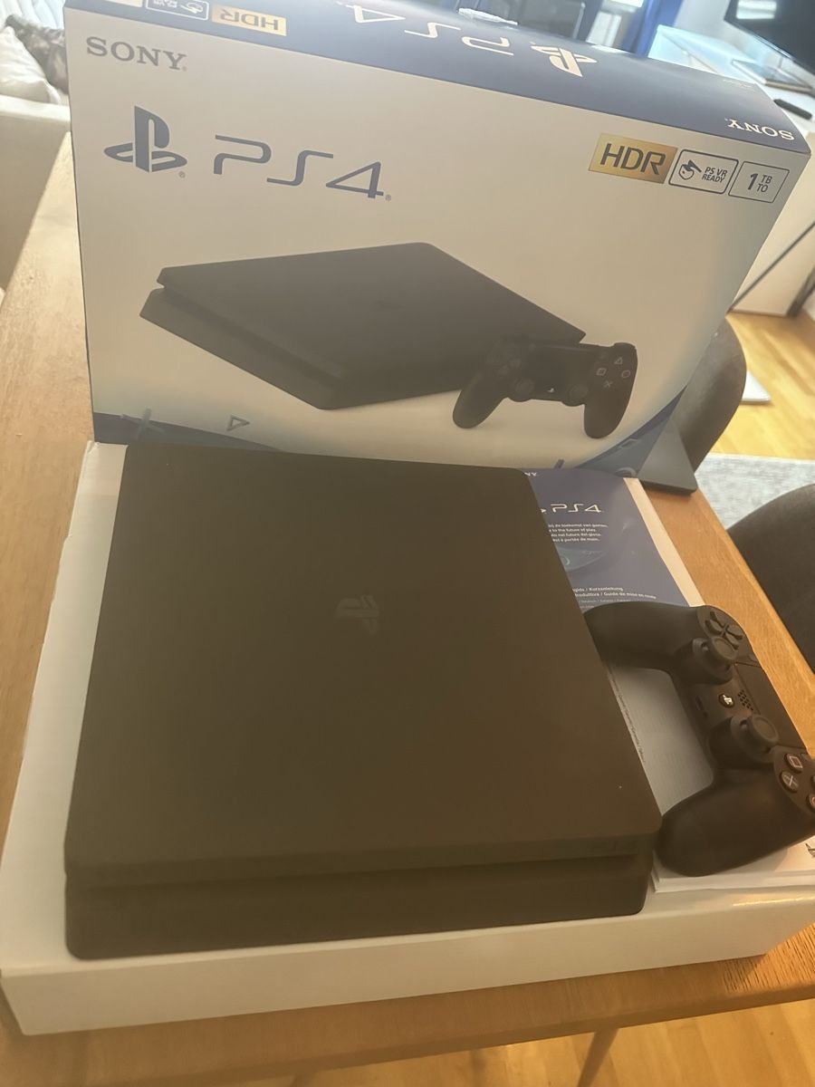 Sony Spiele: PS4 – Neu (gemäss Beschreibung) aus Basel von VanBuyer2010 1