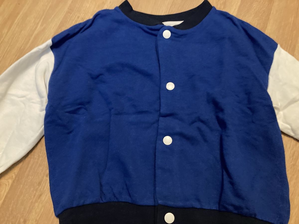 Giacche & Cappotti: Kinder Collegejacke Gr. 110/116 – Nuovo (secondo la descrizione) da Emmenbrücke venduto da JJ_89 1