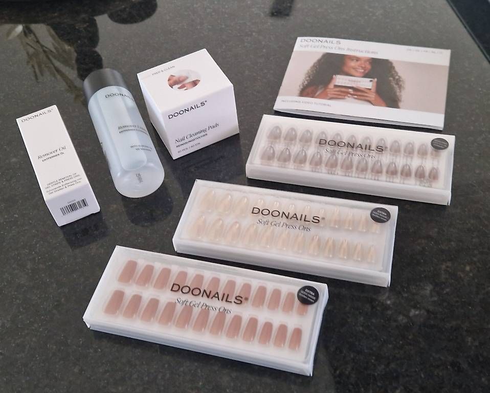 Unghie finte: Doonails Soft Gel Press Ons – Usato da Bülach venduto da fedora01