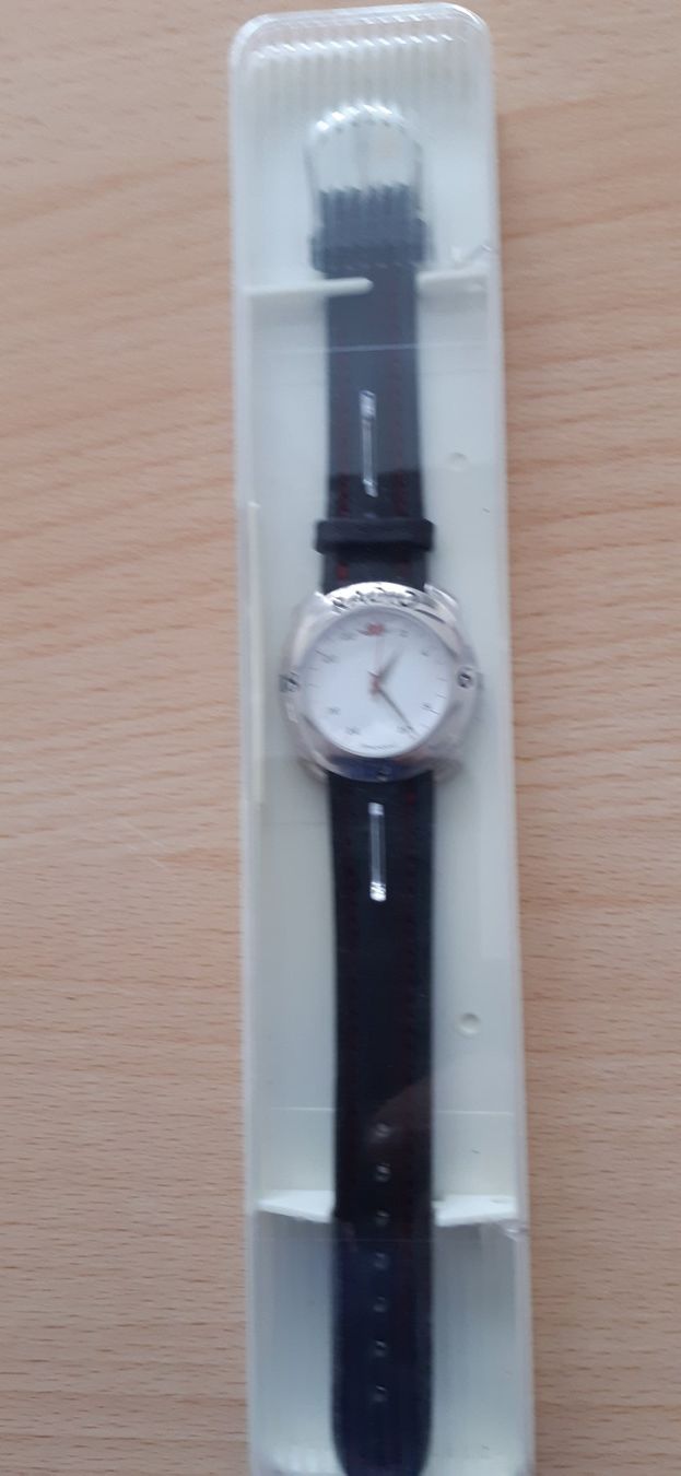 Uhren: Radio 24 Armbanduhr – Gebraucht aus Uzwil von Fw101 1