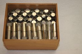 Antike Elektro Geräte Stecker