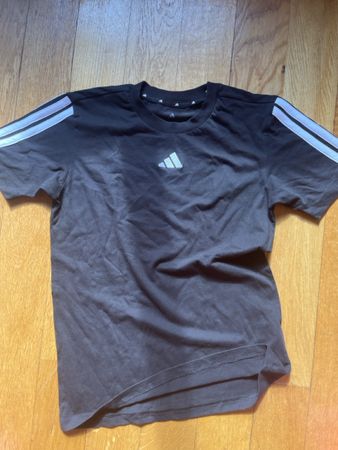 T-shirt Adidas enfant noir taille 164 bon état