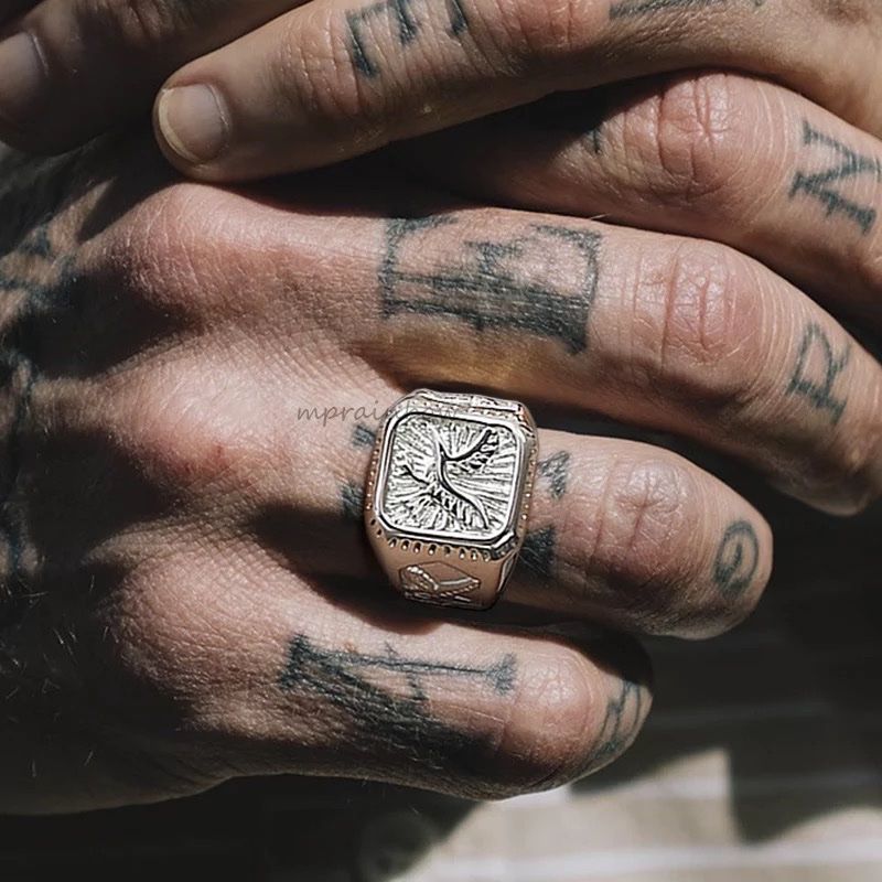 Anelli: Men ring silver eagle from stainless steel – Nuovo e nell'imballaggio originale da Aarburg venduto da StavFashion 1