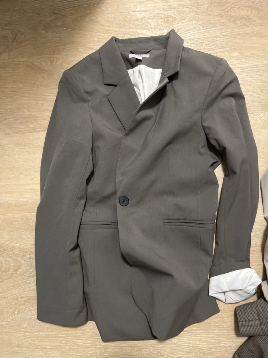 H&M Giacche: Damen Blazer 3x Grösse XS – Usato da Herisau venduto da ali_hrd9 1