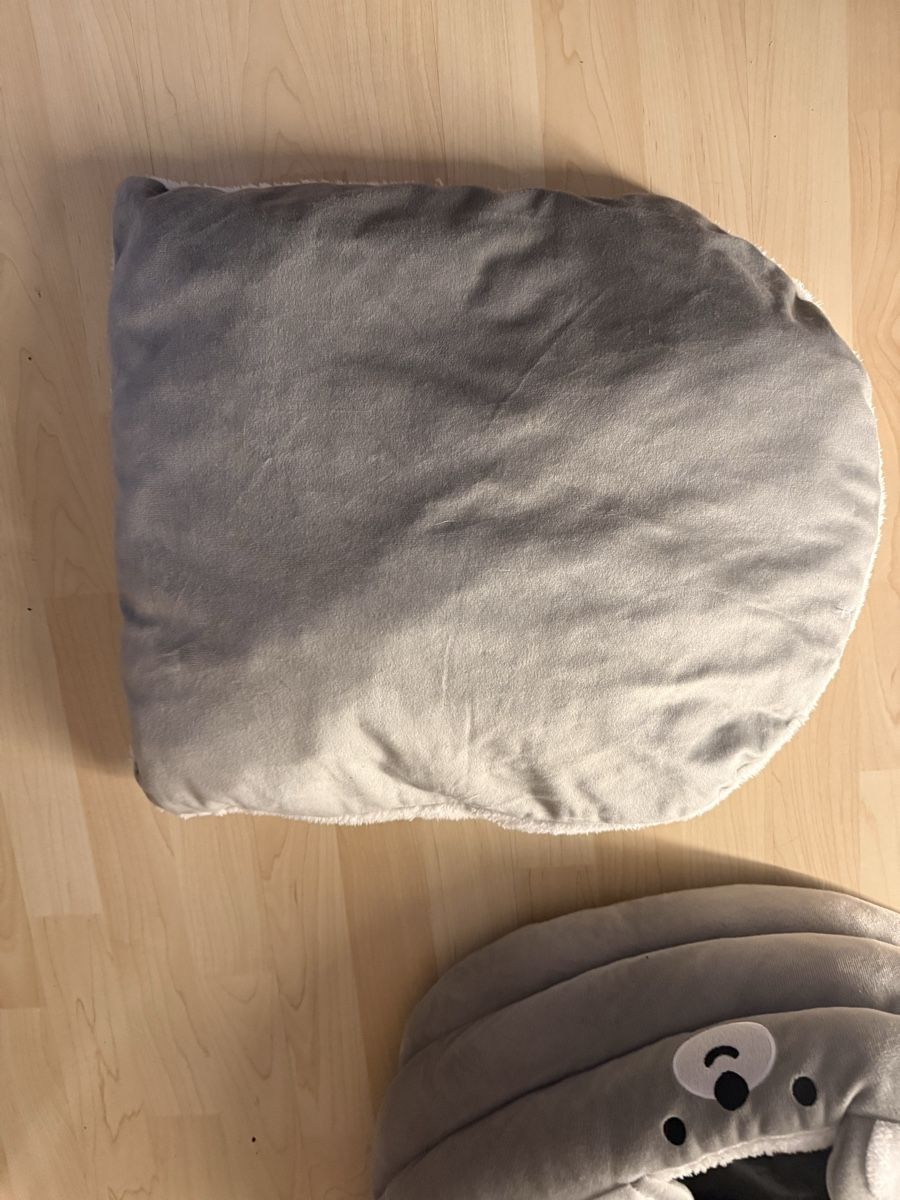Cucce & Letti: Flauschiges Katzenbett – Usato da Oberdiessbach venduto da nad_c5nz 2