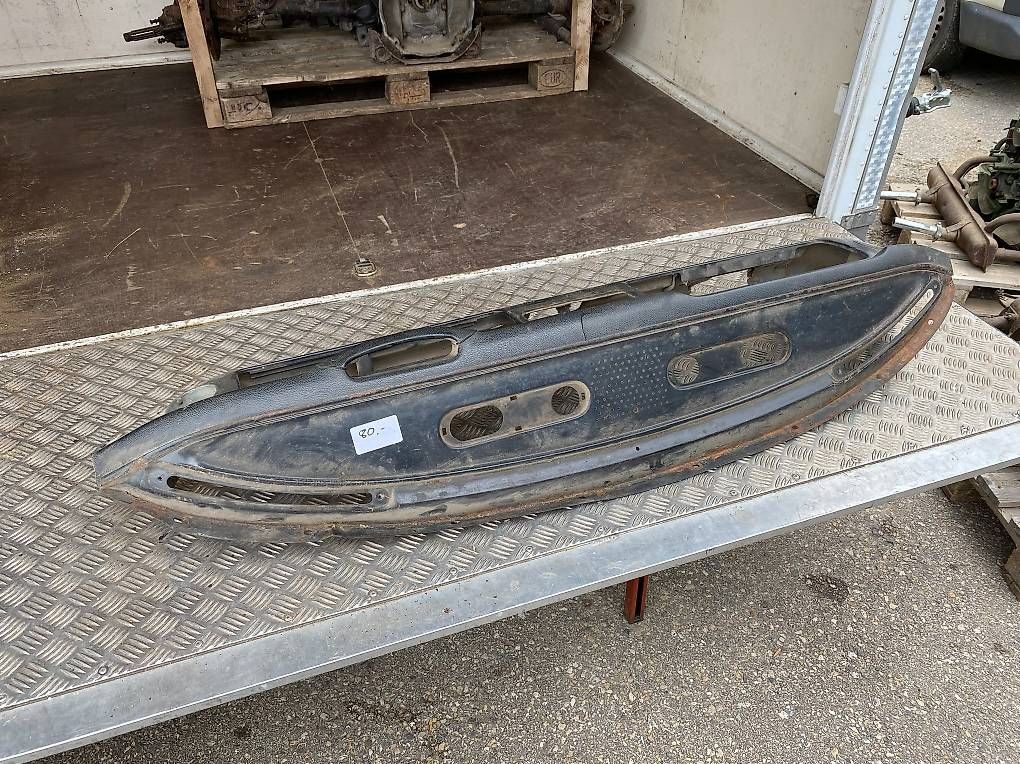 Tutti pezzi di ricambio auto: tableau de bord pour bus vw bay window – Usato da Les Vieux-Prés venduto da PX132