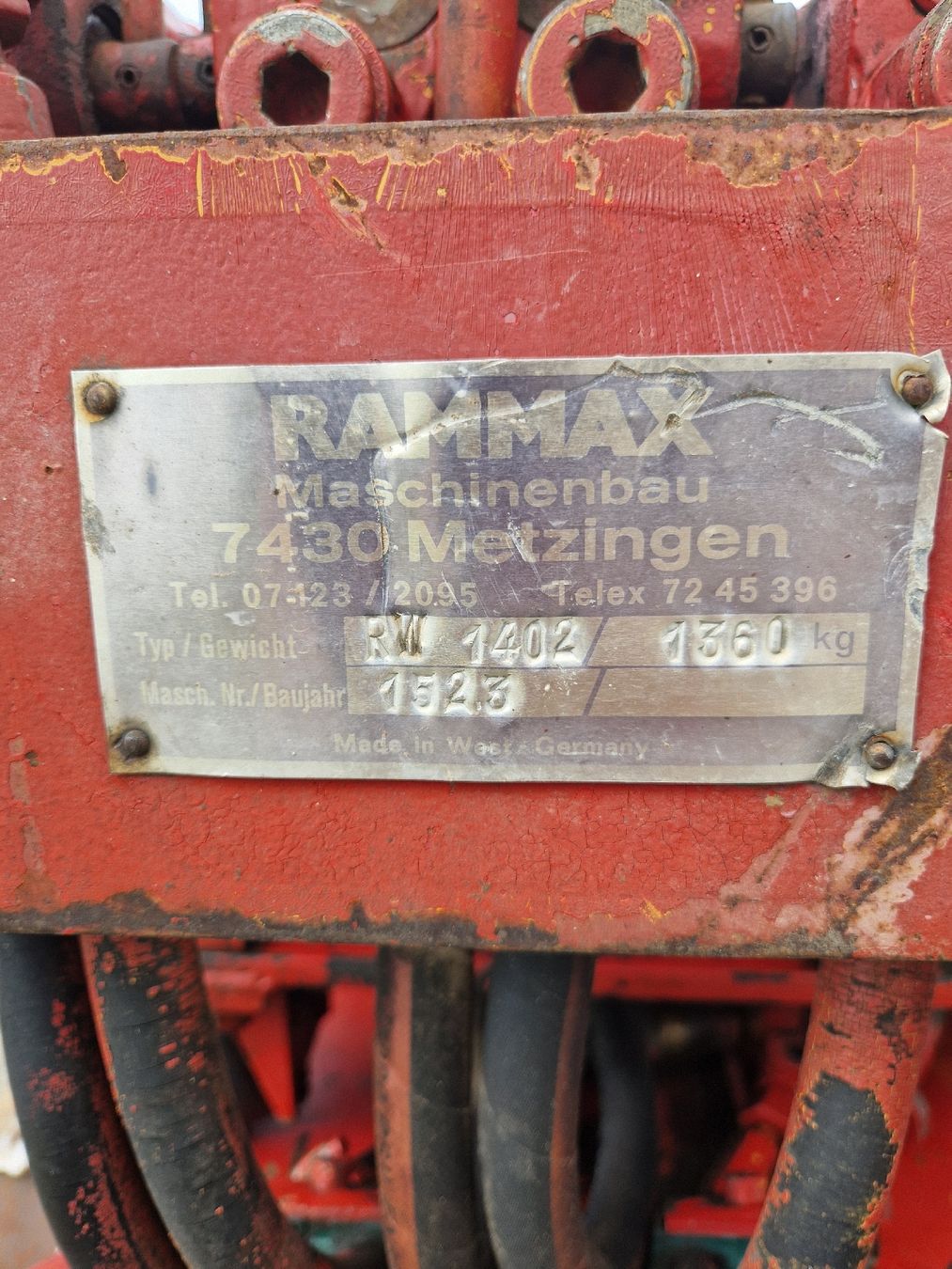 Rammax Alle Maschinen: Grabenwalze RAMMAX RW1402 – Defekt aus Grosswangen von lar_9lz7 8