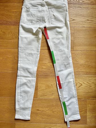 Jean blanc Gap, taille 27, skinny,