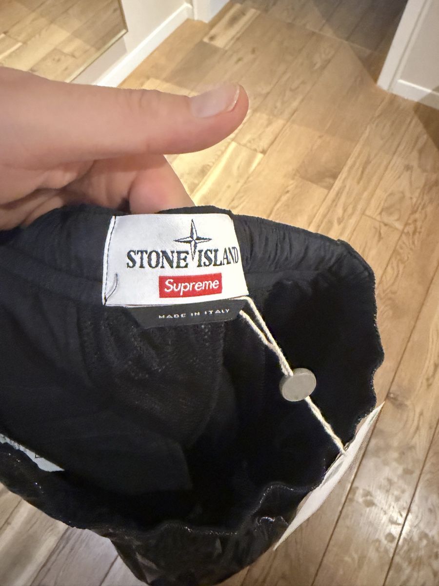 Stone Island × Supreme Nylon (Gebraucht) in Niederteufen für CHF 269 ...