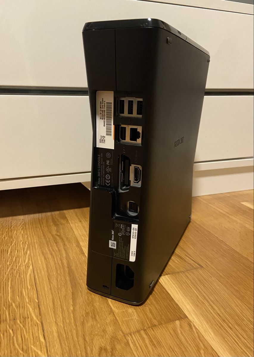 Microsoft Console: Xbox 360 inkl. Controller und Spiele – Usato da Bülach venduto da Sontec_99 3