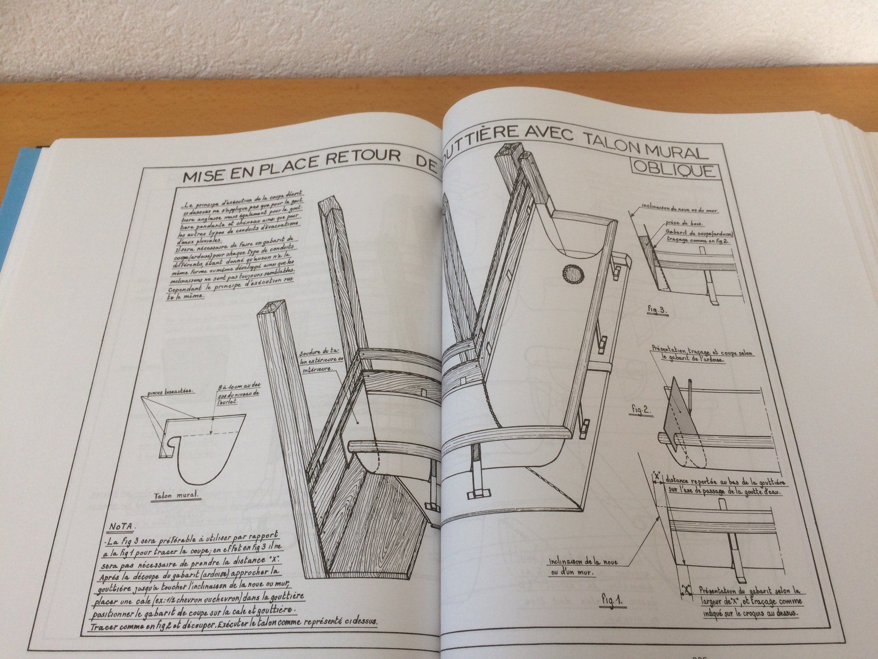 Bücher: Traité de couverture - toiture charpente – Gebraucht aus Fribourg von Werkt 6