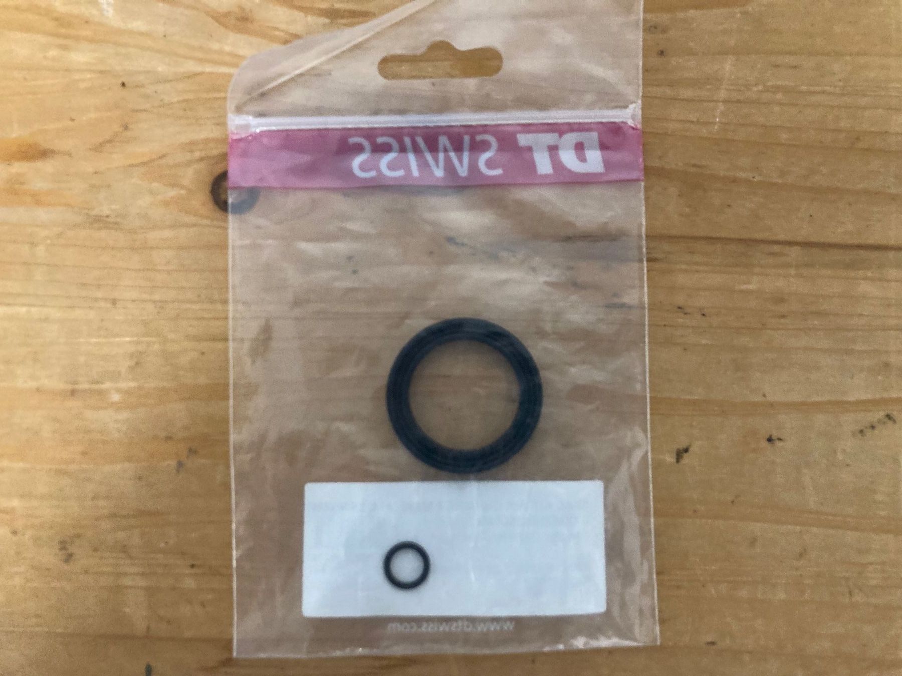 Pezzi di ricambio: Kit Joint DT Swiss M210 Neuf – Nuovo e nell'imballaggio originale da Cousset venduto da xgi_c7z6 1