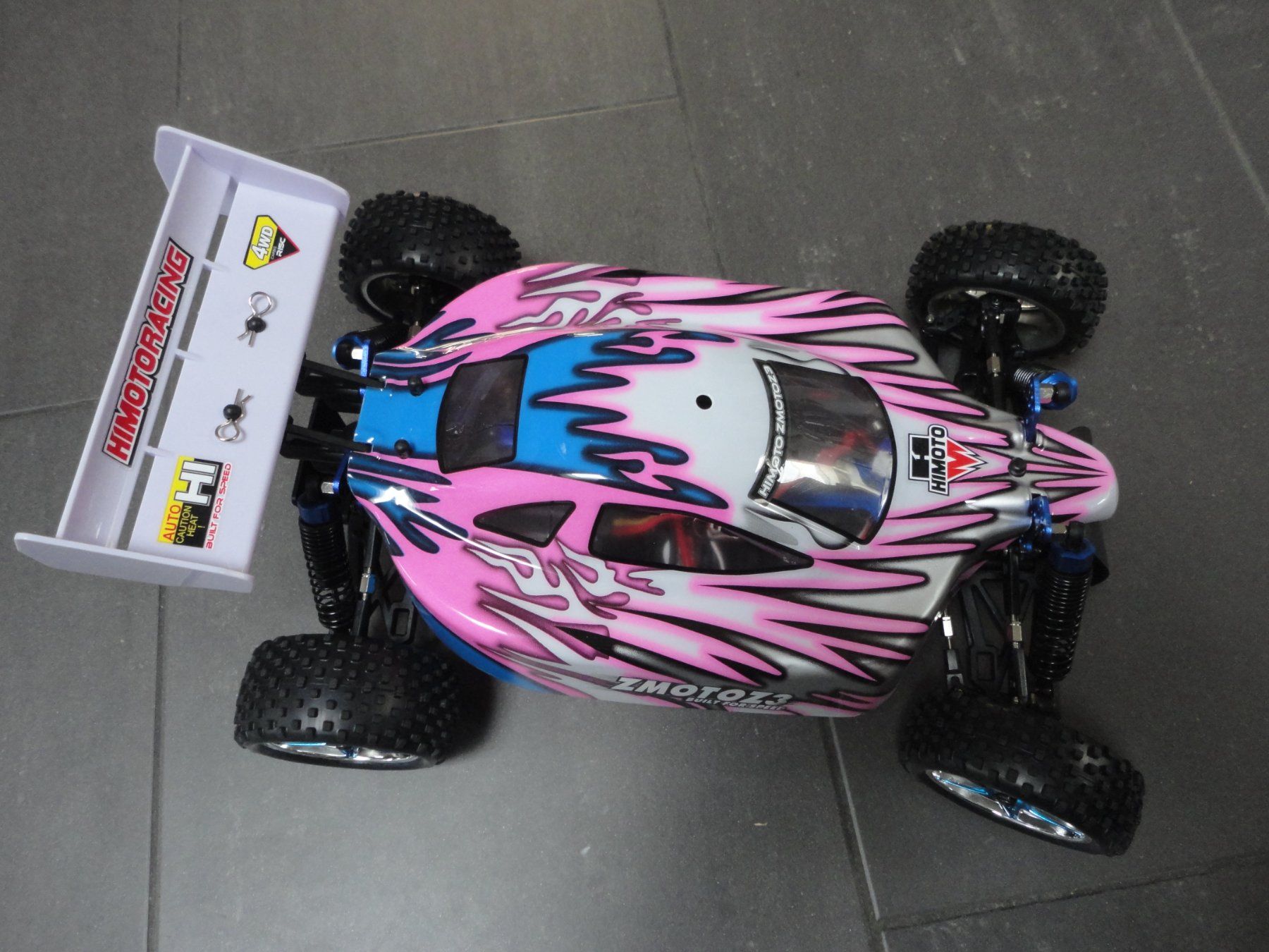 RC Modellbau: Rennbuggy 4WD 1:10 alles dabei Neu – Neu und originalverpackt aus Horgen von RcModell 1