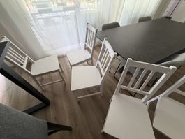 6 Esszimmerstühle weiss Holz (Ikea; Stefan)