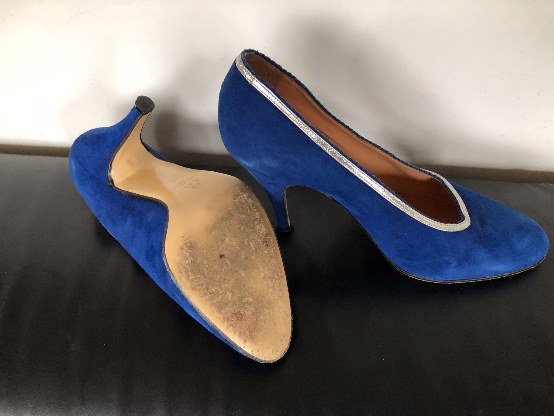 Damenschuhe: Elegante blaue Wildleder Pumps Gr. 37 – Gebraucht aus Zürich von Octopus-275 1