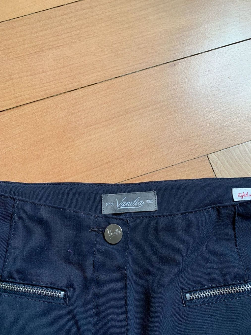 Pantalons: VANILIA - Hose dunkelblau 40 – D'occasion à Zürich par Diazaio 2