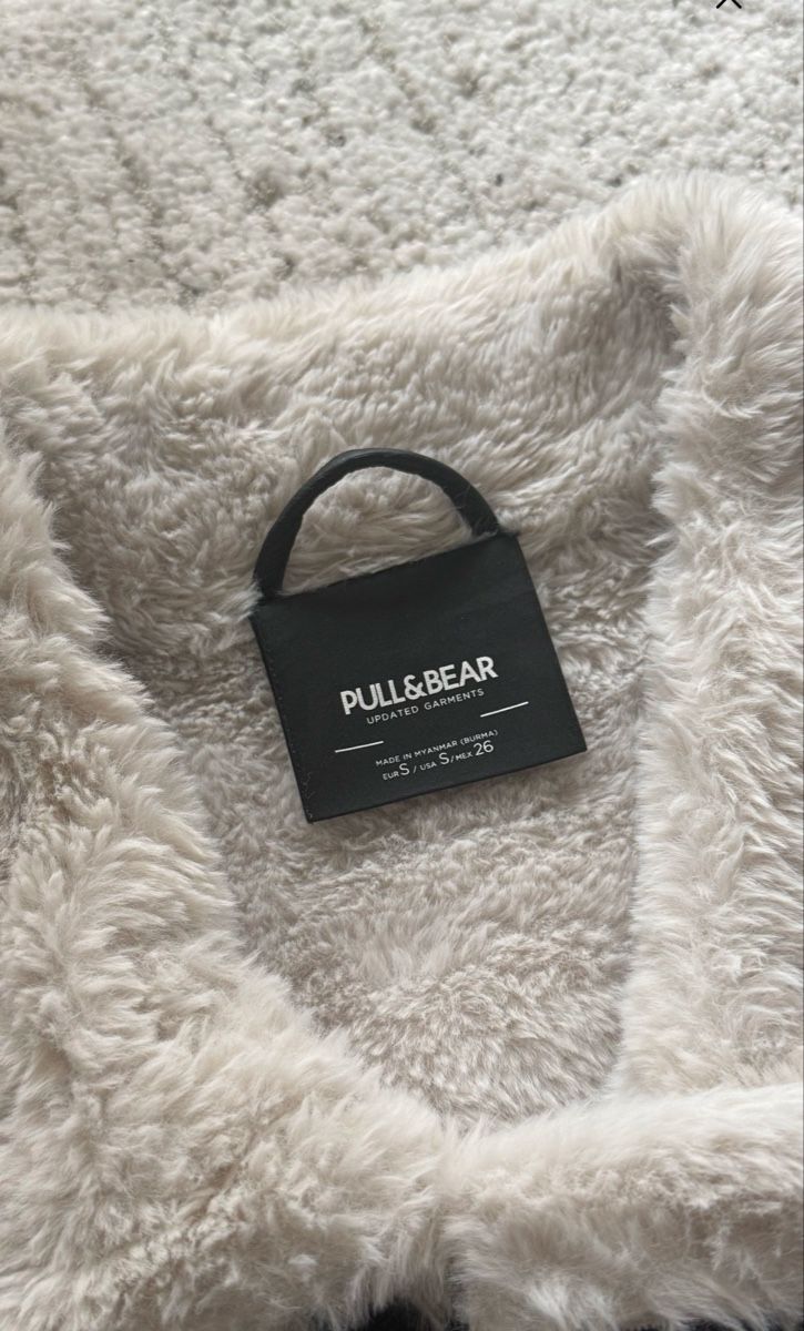 Pull&Bear Giacche: Pull&Bear Kunstlederjacke mit Plüsch Fake Fur Gr. S – Usato da Wittenbach venduto da Apicel 1