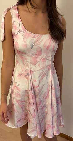 Guess Sommerkleid  sehr guter Zustand  Grösse S