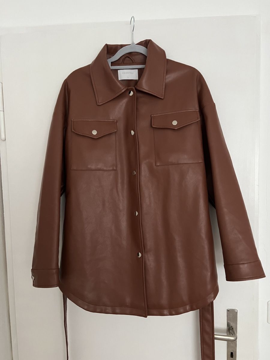Vestes: Jacke – D'occasion à Baar par rom_j56y 1