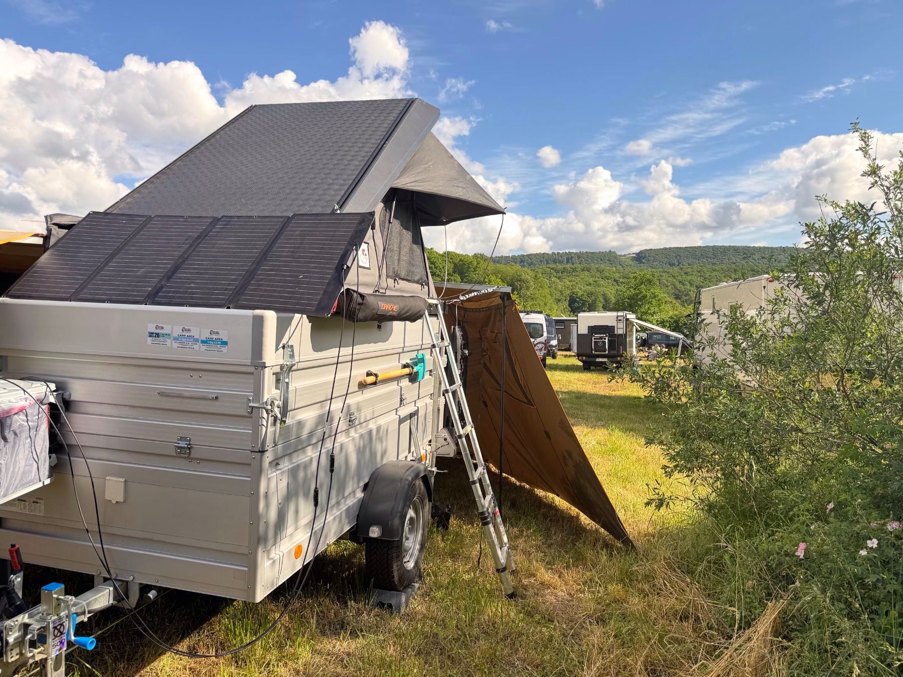 Rimorchi: Adventure-Dachzeltanhänger – Usato da Waldkirch venduto da rus_z8qd