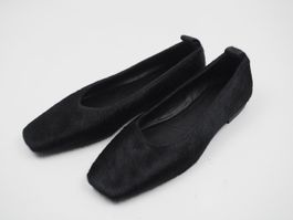 MASSIMO DUTTI Ballerina aus Fell Gr. 37 (21345)