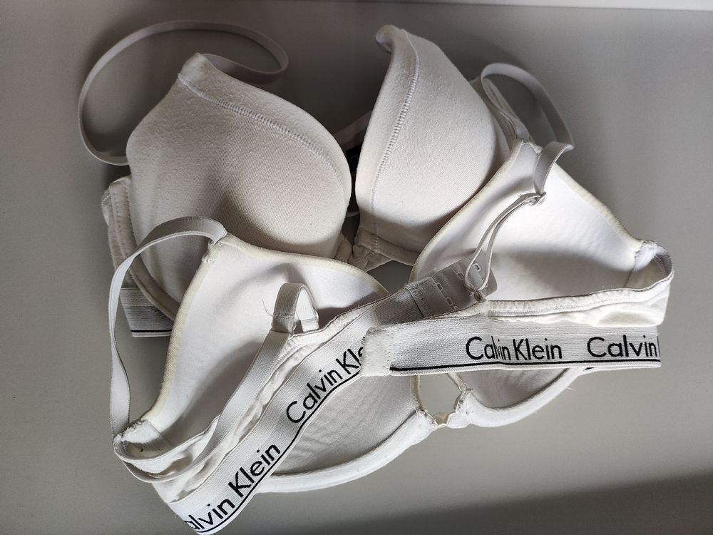 Calvin Klein BH 80/A 2 Stück (Gebraucht) in Windisch für CHF 5 – mit ...