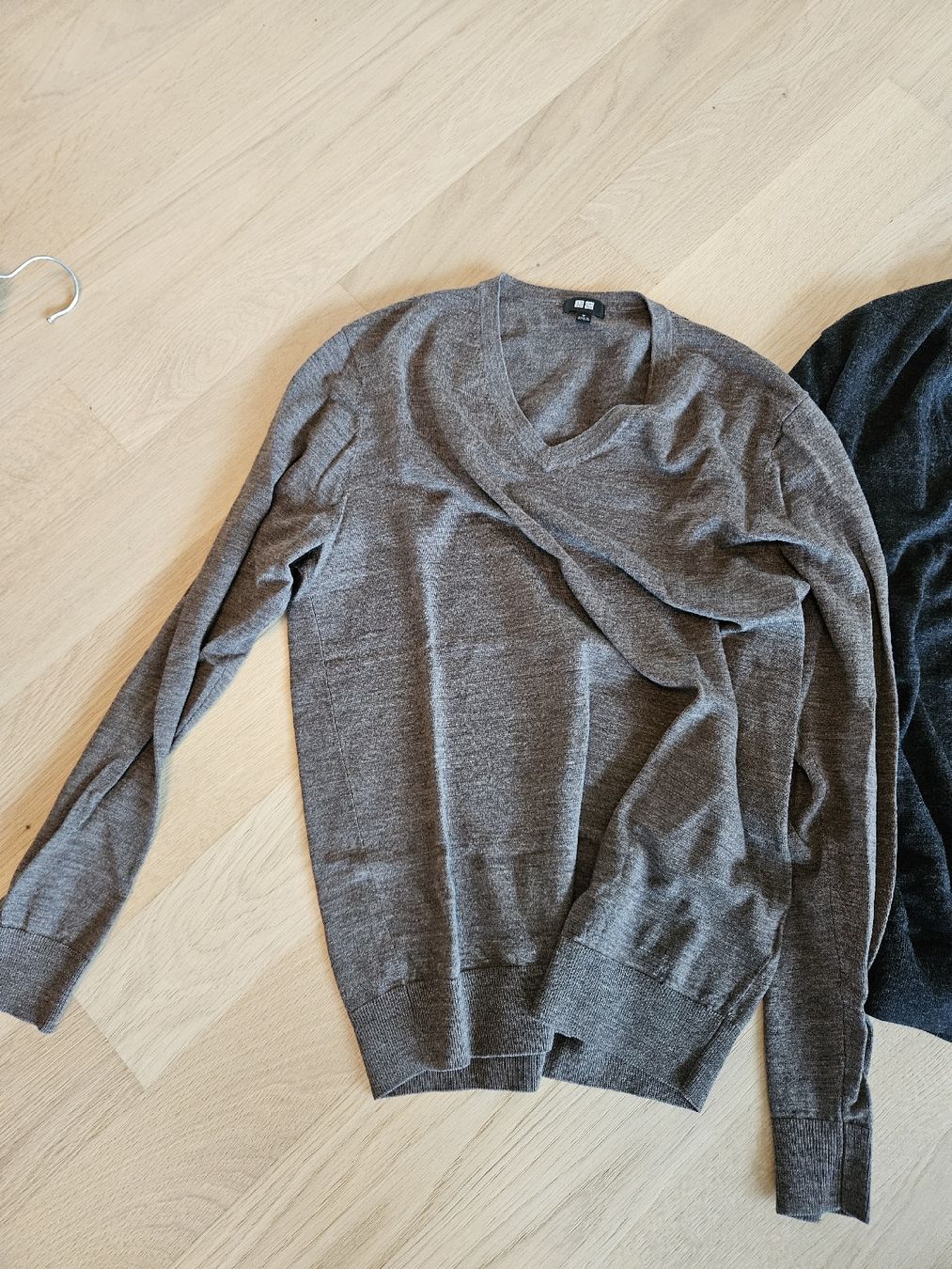 Pullover & Sweatshirts: 2 Merino Pullover Uniqlo – Gebraucht aus Zürich von SchoPl 1
