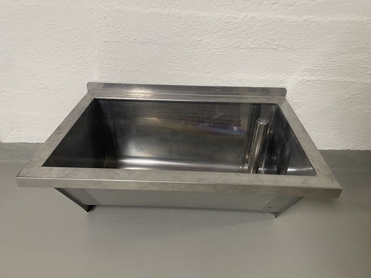 Lavabi & lavandini: Waschbecken aus Edelstahl – Usato da Zofingen venduto da mooogli 2