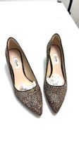 Elegante Clarks Narrative Damen-Pumps mit Punktmuster